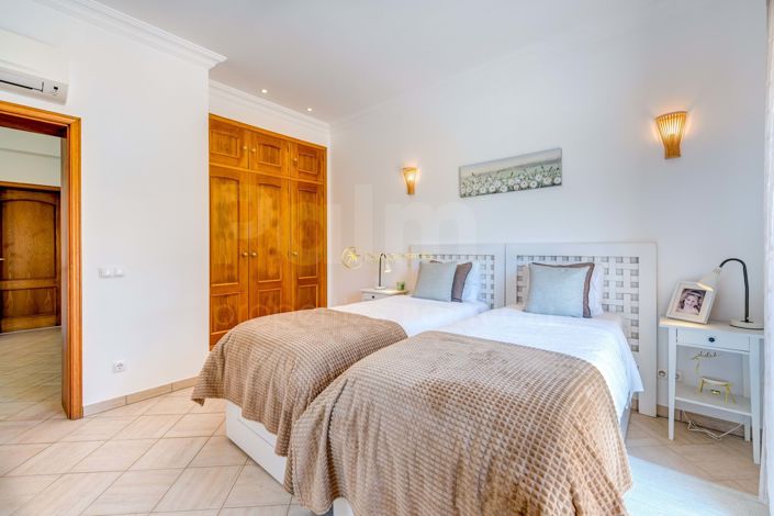 Image No.21-Villa de 5 chambres à vendre à Lagoa