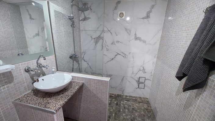 Image No.25-5 Bed Villa for sale