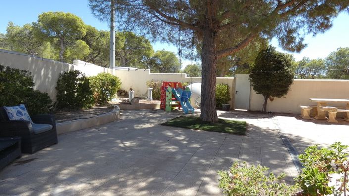 Image No.34-5 Bed Villa for sale