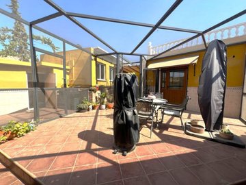 39205-villa-for-sale-in-la-pinilla-2532909-la