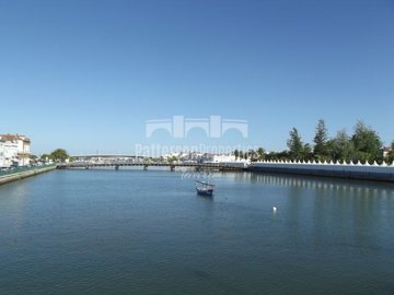 1603-379140-0541cce4ce08b5944d9912c0c67cb2a9c