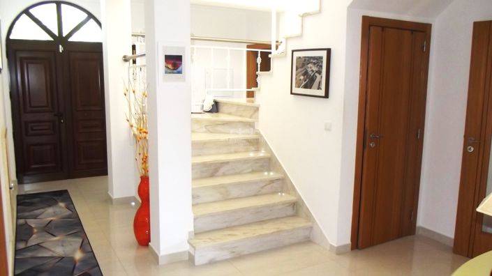 Image No.22-3 Bed Villa for sale