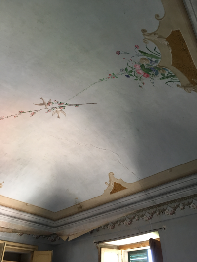 Image No.16-6 Bed Townhouse for sale