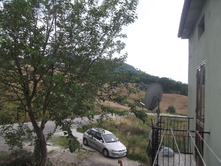 Image No.17-3 Bed Farmhouse for sale