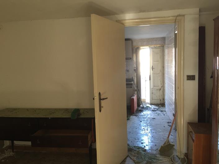 Image No.17-1 Bed Townhouse for sale