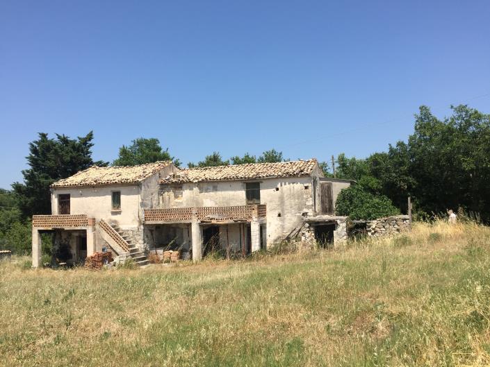 Image No.14-Ferme de 3 chambres à vendre à Casoli