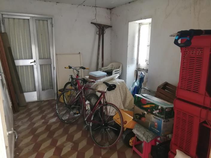 Image No.4-Ferme de 3 chambres à vendre à Casoli