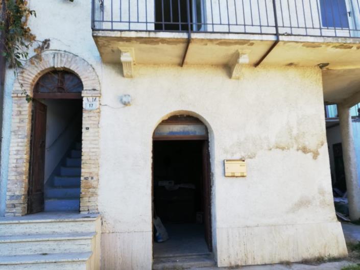 Image No.4-3 Bed Property for sale