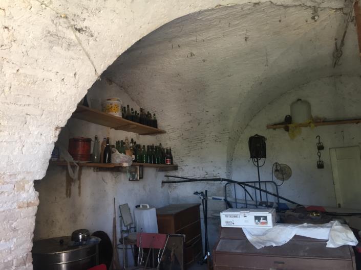 Image No.36-3 Bed Property for sale