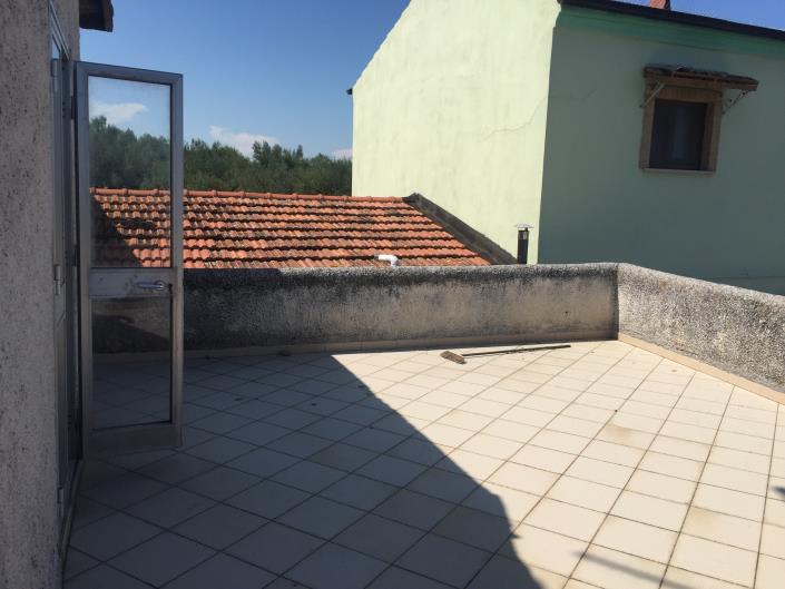 Image No.27-3 Bed Property for sale