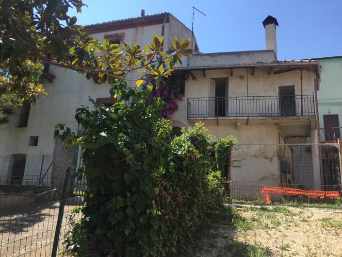 Image No.43-3 Bed Property for sale