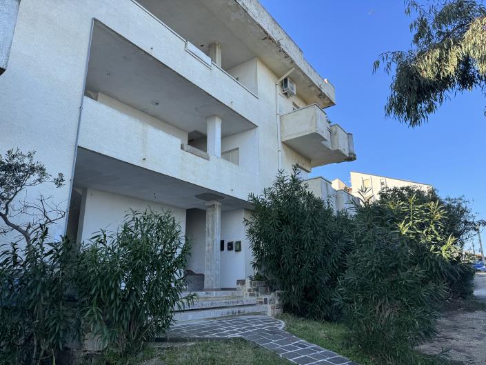 Image No.12-2 Bed Apartment for sale