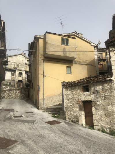 Image No.35-2 Bed Townhouse for sale