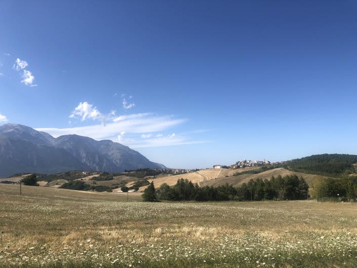 Image No.40-2 Bed Townhouse for sale