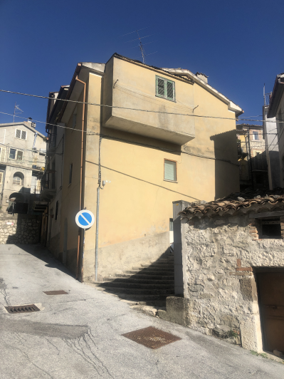 Image No.6-2 Bed Townhouse for sale