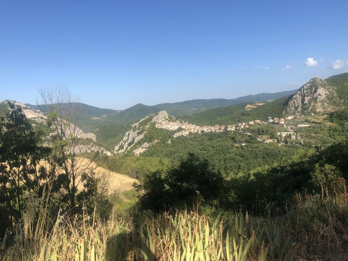 Image No.7-2 Bed Townhouse for sale