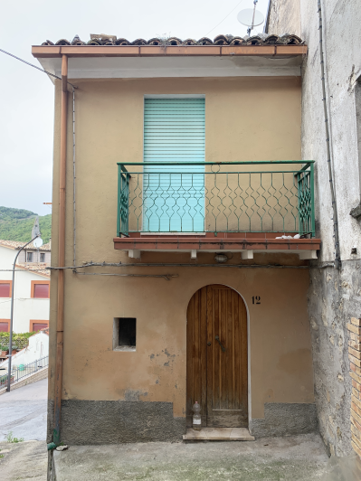 Image No.44-2 Bed Townhouse for sale