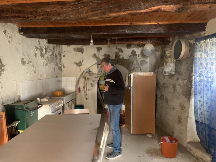 Image No.51-2 Bed Townhouse for sale