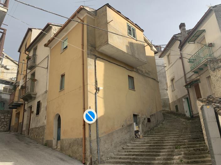 Image No.54-2 Bed Townhouse for sale