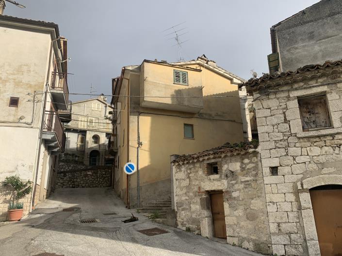 Image No.2-2 Bed Townhouse for sale