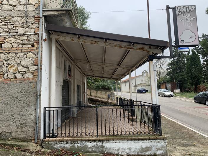 Image No.25-2 Bed Bar for sale