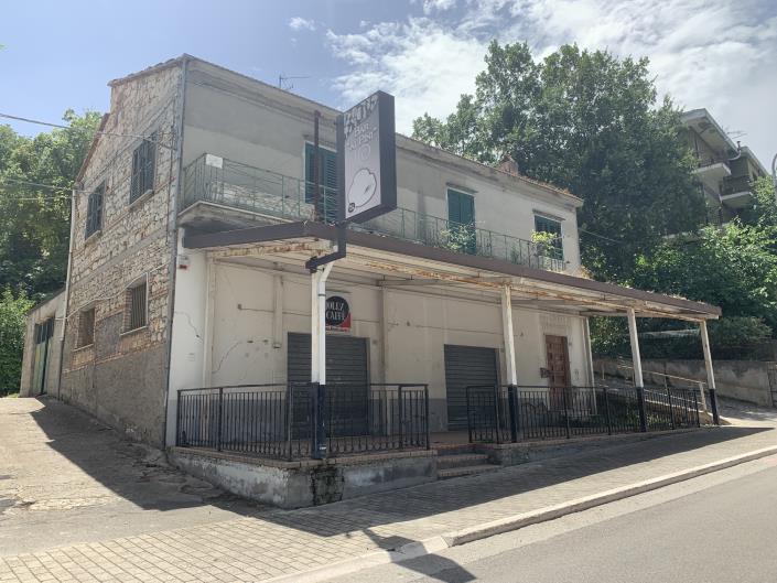 Image No.2-2 Bed Bar for sale