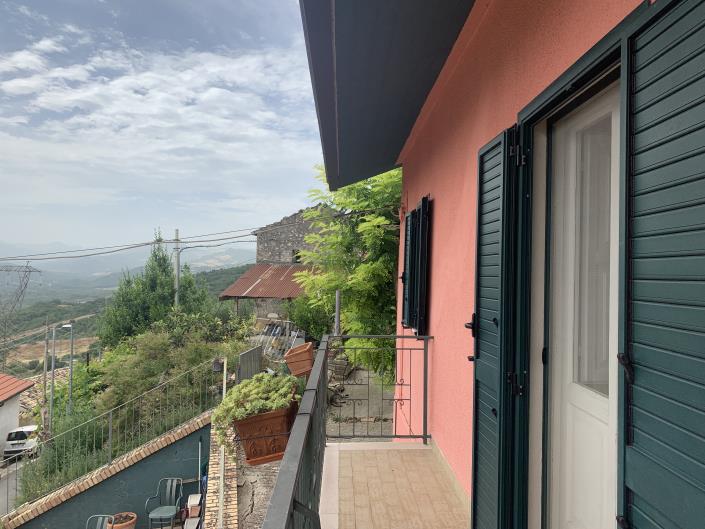 Image No.9-2 Bed Property for sale