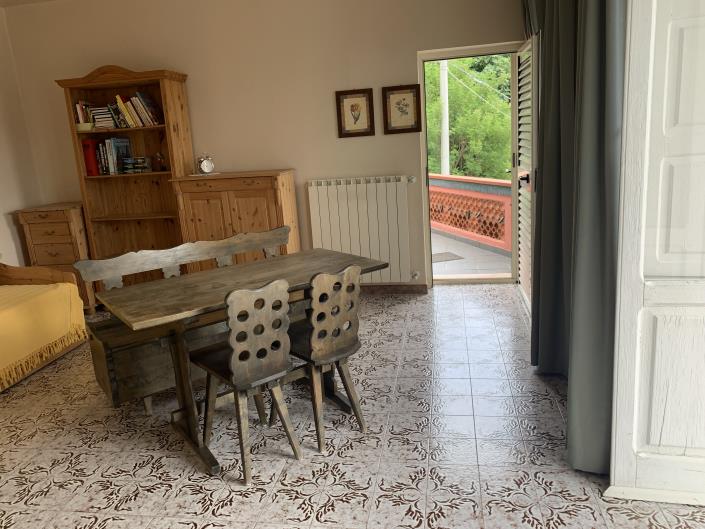 Image No.13-2 Bed Property for sale