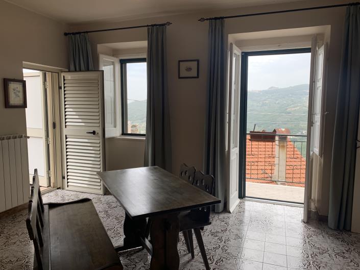 Image No.15-2 Bed Property for sale