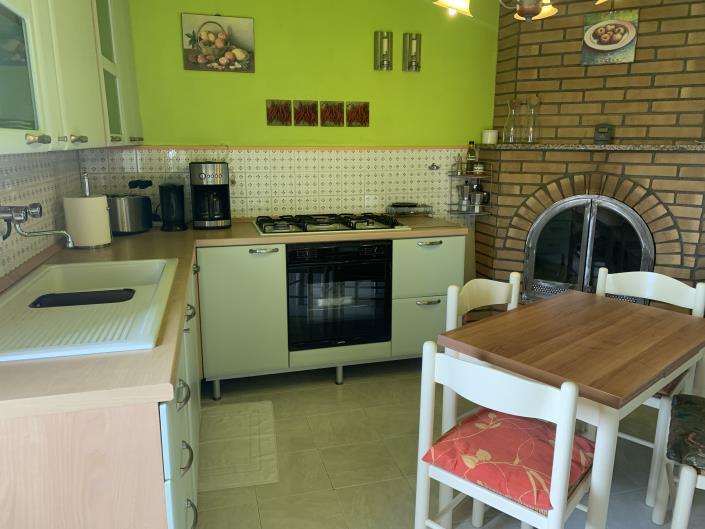 Image No.32-2 Bed Property for sale