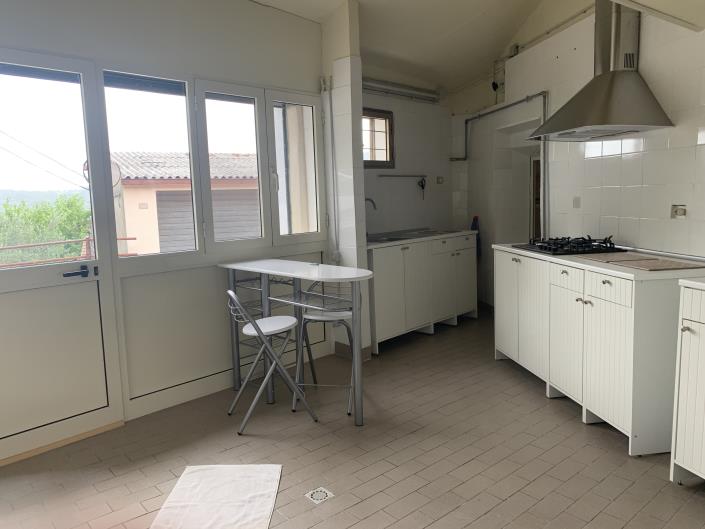 Image No.39-2 Bed Property for sale