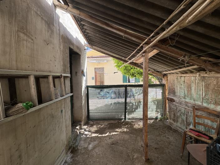 Image No.23-1 Bed Townhouse for sale