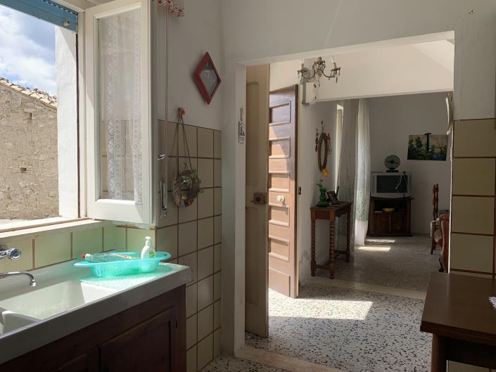 Image No.33-2 Bed Village House for sale