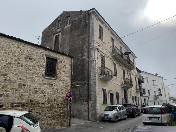 Image No.45-3 Bed Apartment for sale