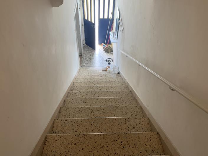 Image No.14-4 Bed Townhouse for sale