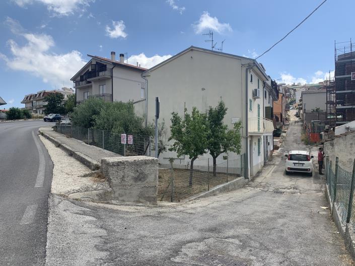 Image No.42-4 Bed Townhouse for sale