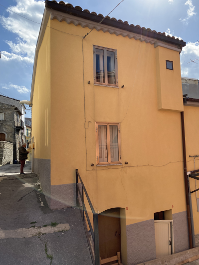 Image No.5-2 Bed Village House for sale