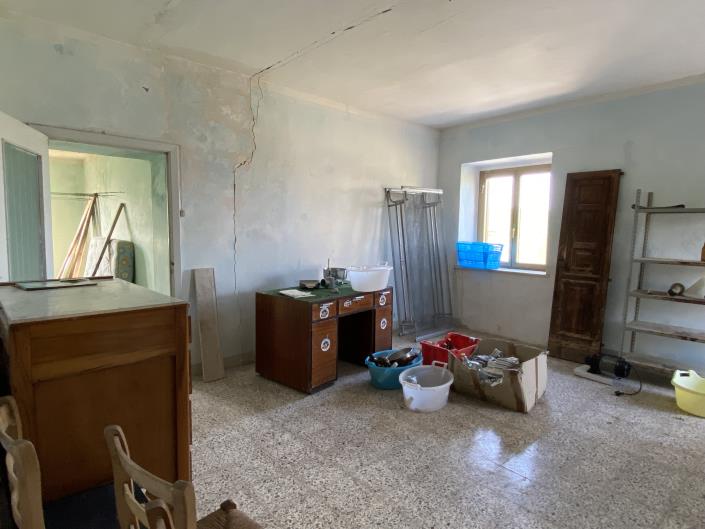 Image No.21-4 Bed Country House for sale