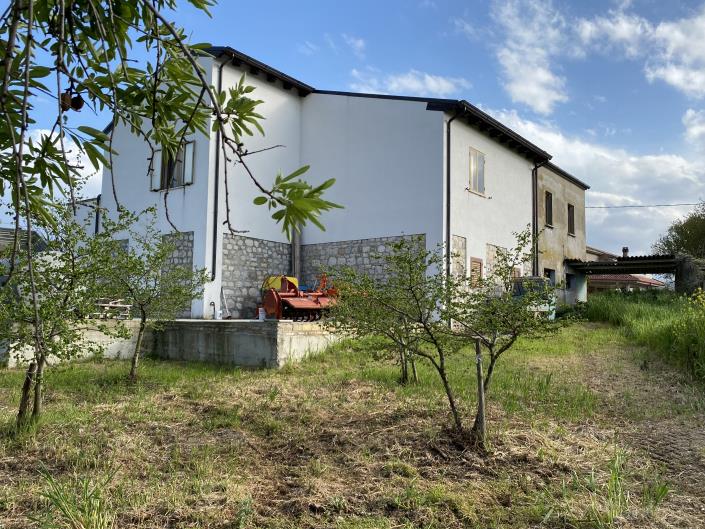 Image No.46-4 Bed Country House for sale