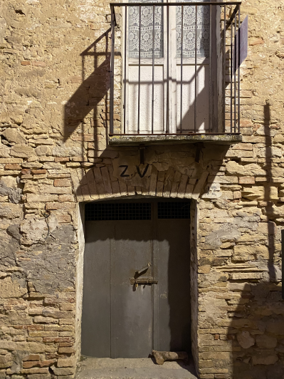 Image No.33-2 Bed Village House for sale