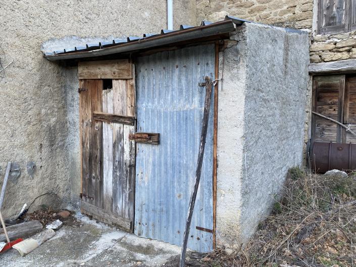 Image No.38-2 Bed Country House for sale