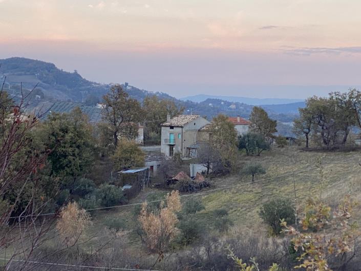 Image No.36-2 Bed Country House for sale