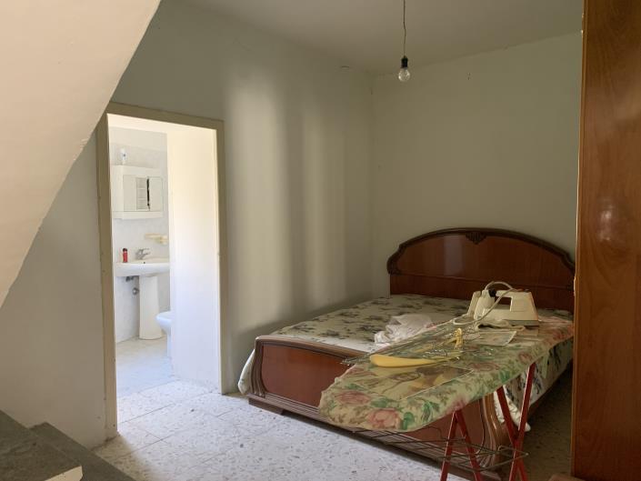 Image No.11-2 Bed House for sale