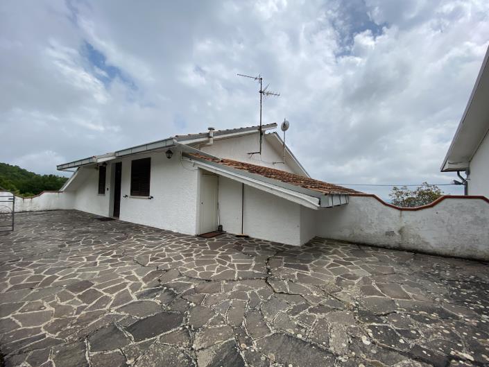 Image No.27-3 Bed House for sale