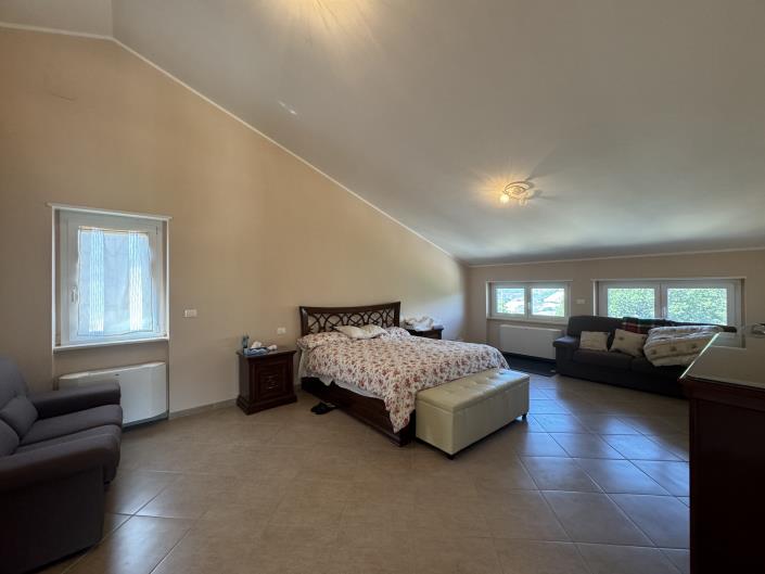 Image No.7-Villa / Détaché de 5 chambres à vendre à Villa Santa Maria