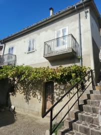 1 - Civitaluparella, House