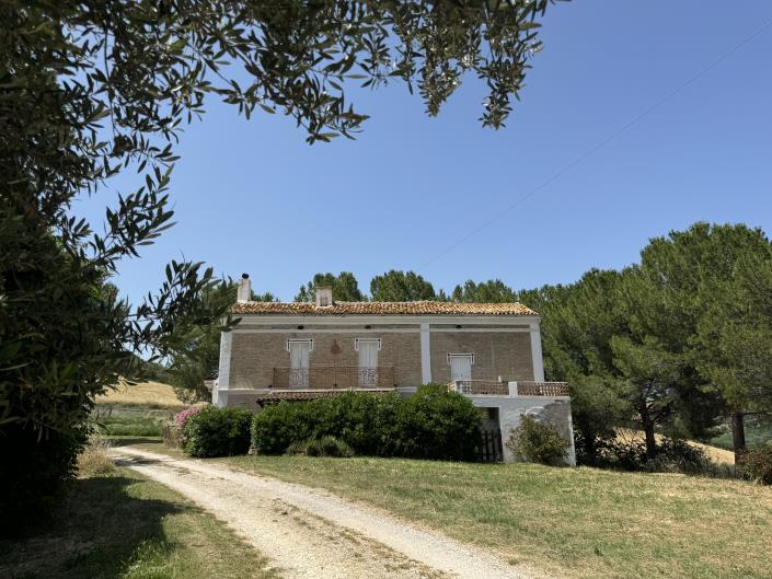 Image No.3-3 Bed House for sale