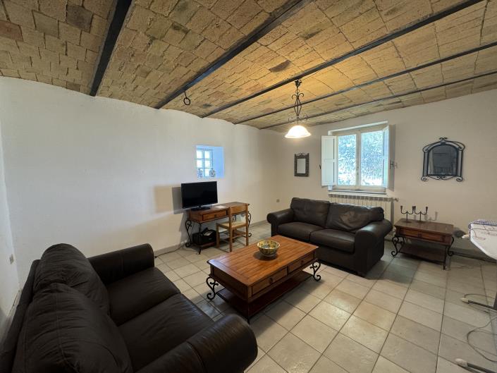 Image No.12-3 Bed House for sale