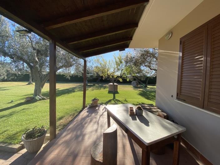 Image No.31-2 Bed Villa / Detached for sale