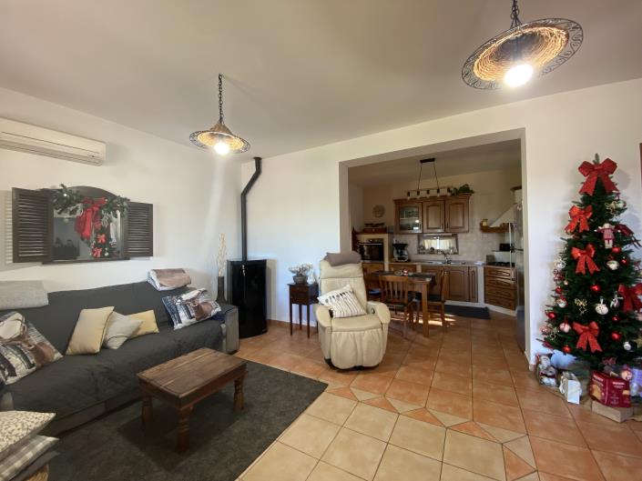 Image No.48-2 Bed Villa / Detached for sale